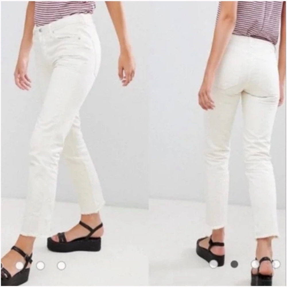 WE THE FREE Cream Boyfriend Jeans Button Fly Raw Hem Size 29 -- SUMMER STAPLE!!! - Picture 9 of 11